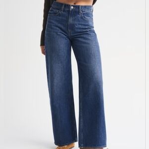 Abercrombie & Fitch The Wide Leg Crop High Rise Jean Mid Blue Wash Size 30